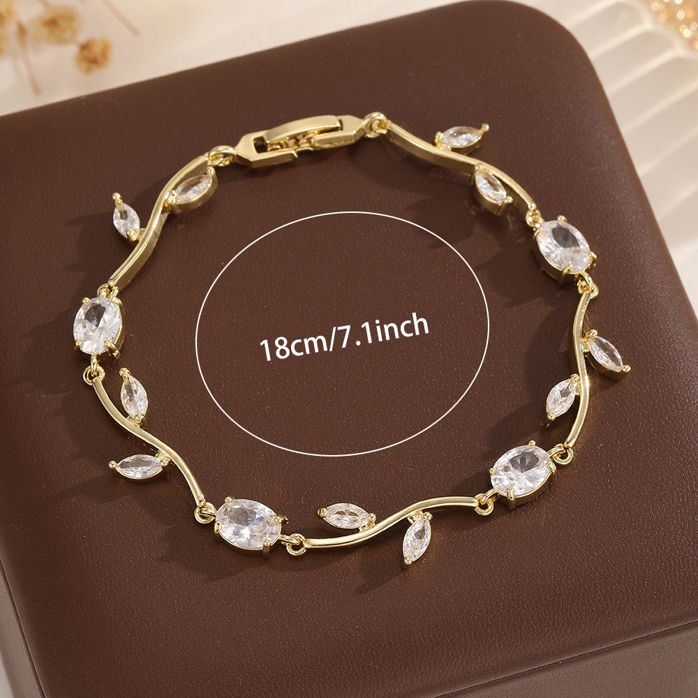 Luxury Gold Leaf Bracelet with Zircon – Elegant Women’s Jewelry Gift