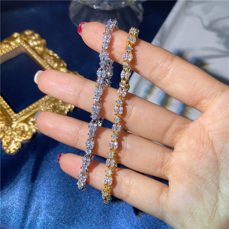 Luxury Minimalist Zircon Bracelet for Women – French Style Gold Jewelry