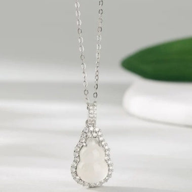 Ice-Transparent Gourd Pendant Necklace for Women – Elegant Crystal-Inspired Jewelry