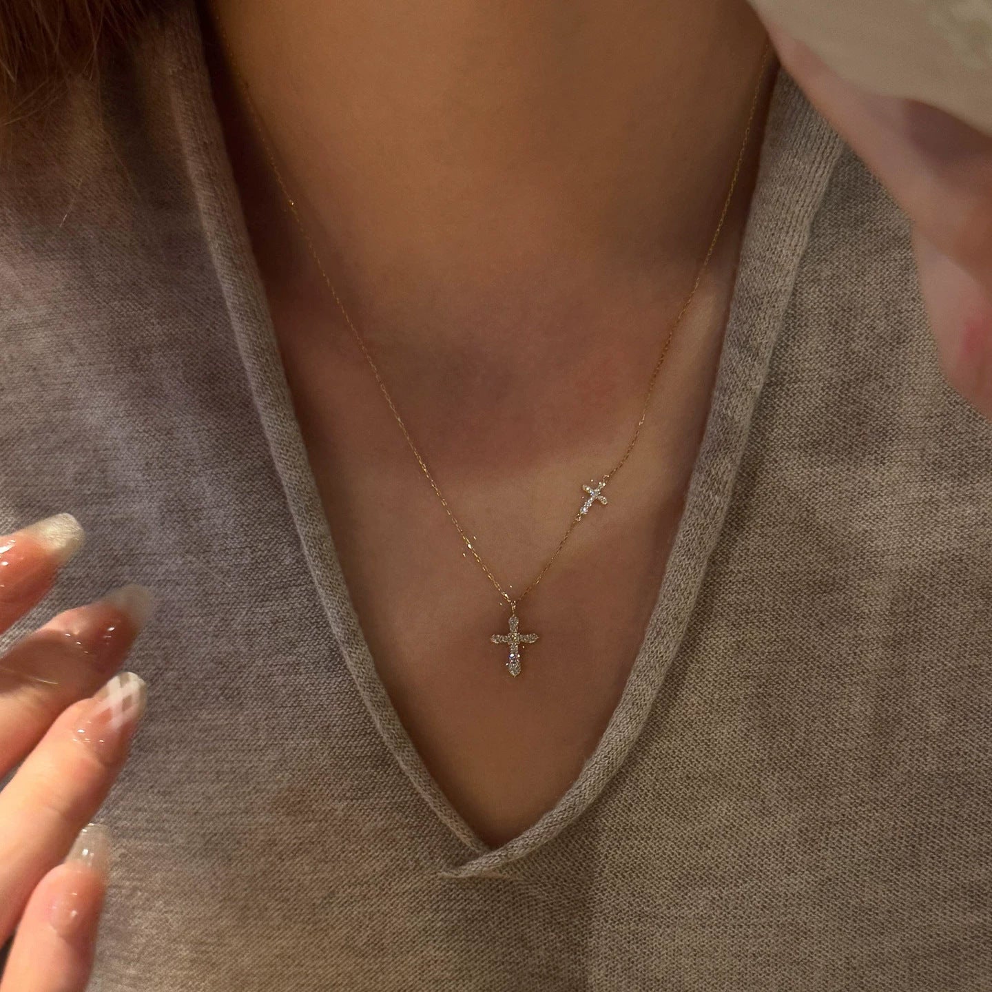 Dainty Double Cross Necklace for Women – Full Diamond-Inspired Zircon Pendant