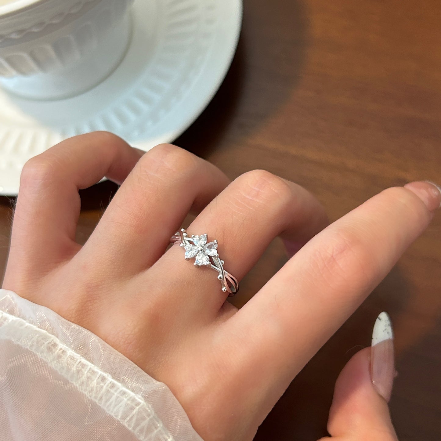 S999 Sterling Silver Thorn Flower Ring, Light Luxury Niche Fashion Band Ring For Women